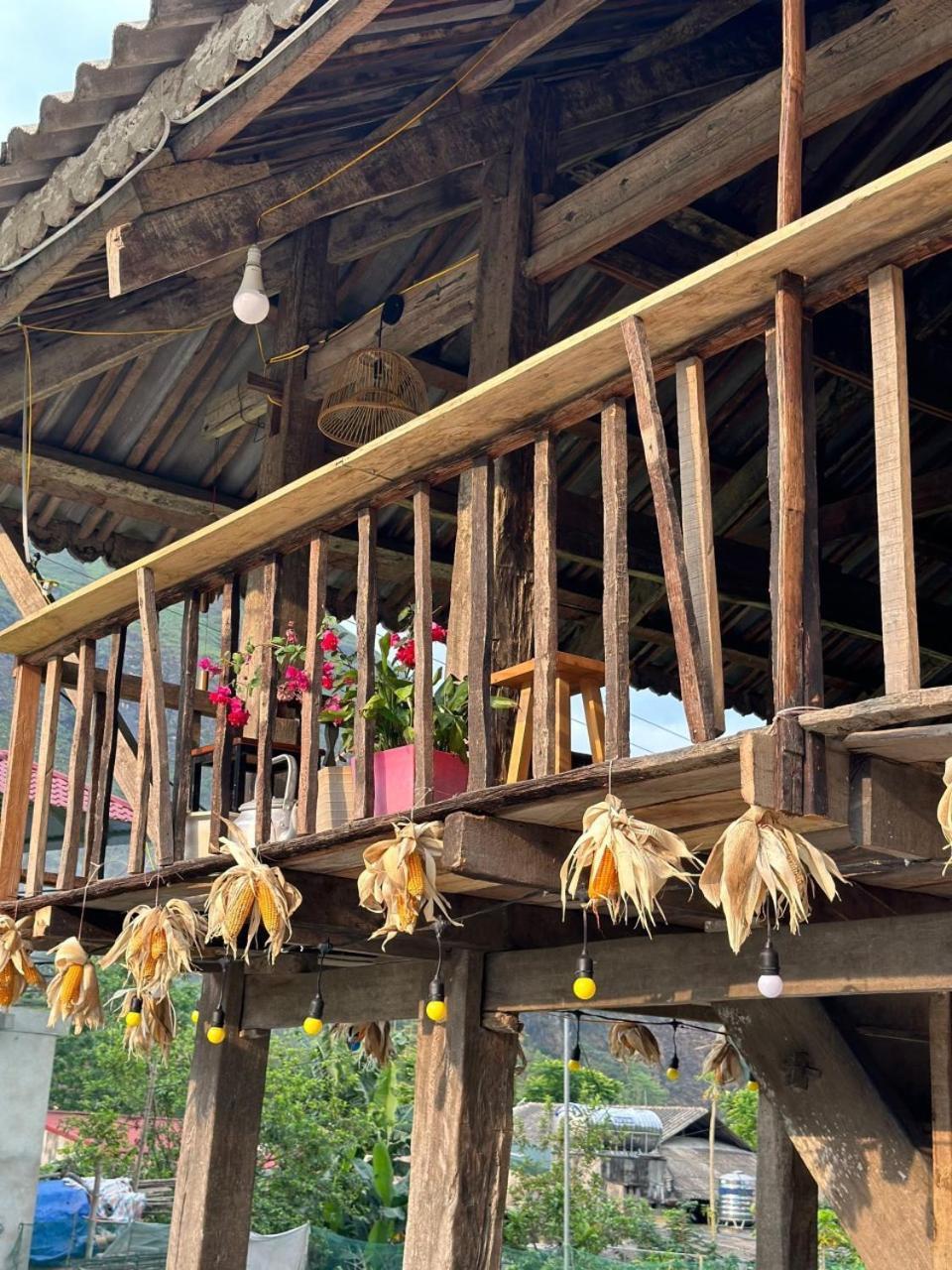 Du Gia Thu'S Homestay Làng Cac المظهر الخارجي الصورة